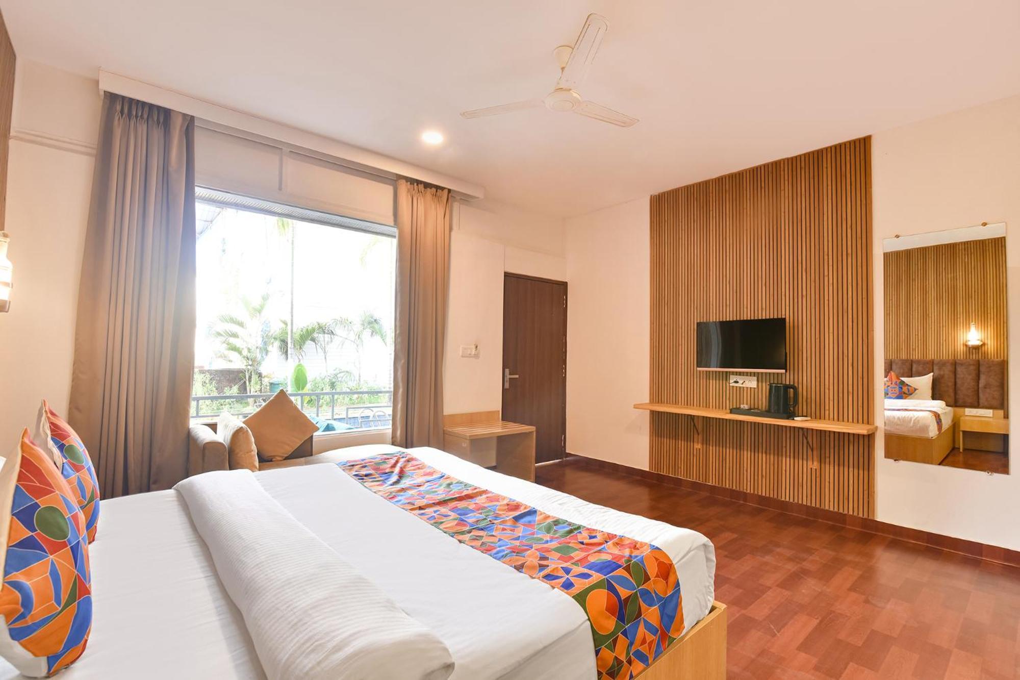 Fabhotel Morjim Bliss - 500M From Morjim Beach Zewnętrze zdjęcie