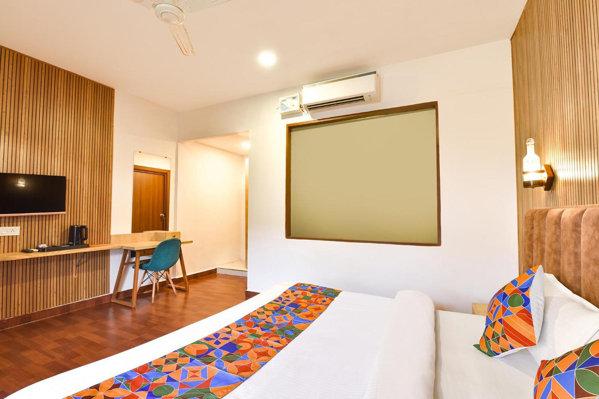 Fabhotel Morjim Bliss - 500M From Morjim Beach Zewnętrze zdjęcie